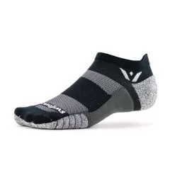 Swiftwick Flite XT Zero Tab No Show (Black)
