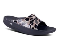 OOfos OOahh Slide (W) (Cheetah)