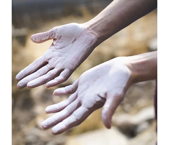 FrictionLabs Secret Stuff Hygienic (Liquid Chalk) 5 FrictionLabs Secret Stuff Hygienic (Liquid Chalk) - Image 3